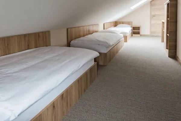 Endi Rooms 卢布尔雅那 外观 照片